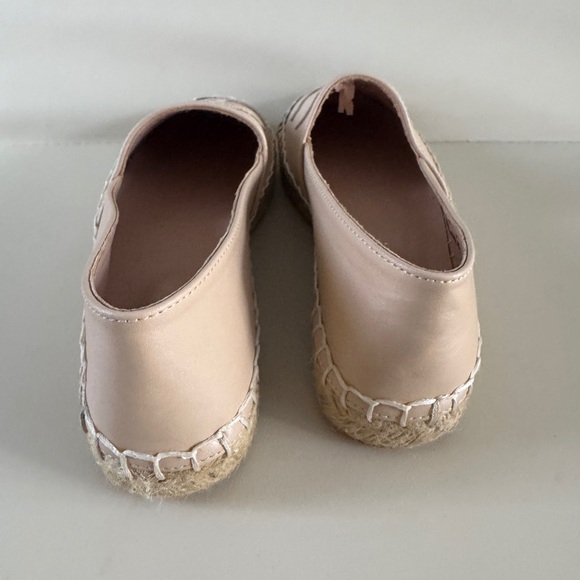 Chanel Beige & Black CC Cap Toe Espadrilles – EU 36/37 - Picture 3 of 13